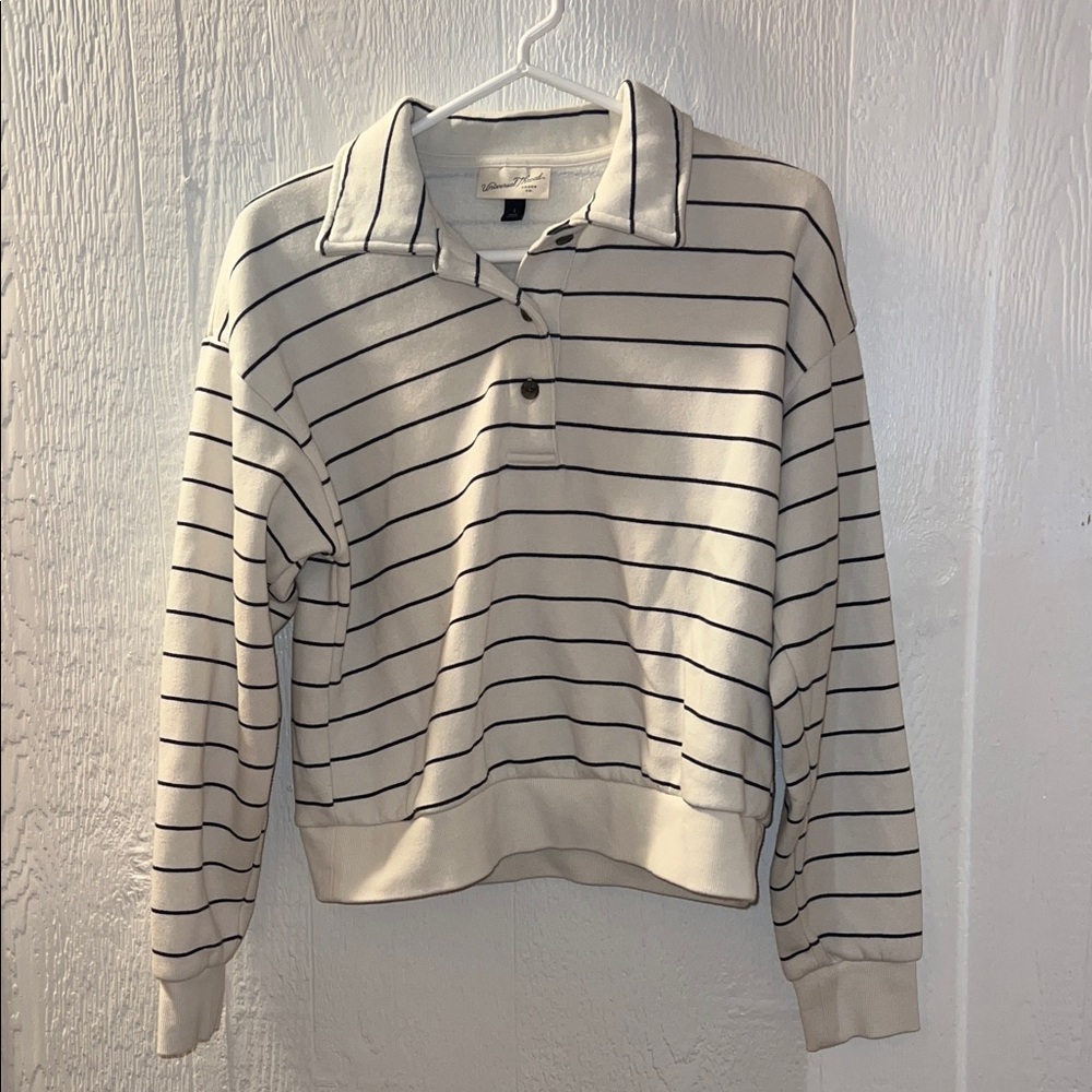 Universal Thread Women’s Top – Size Small – Striped